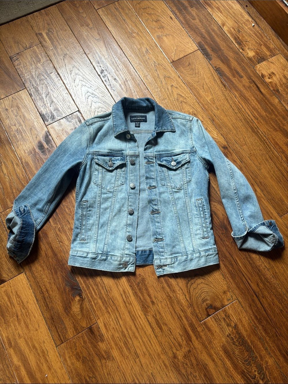 Lucky Brand Light Blue Denim Trucker Jacket